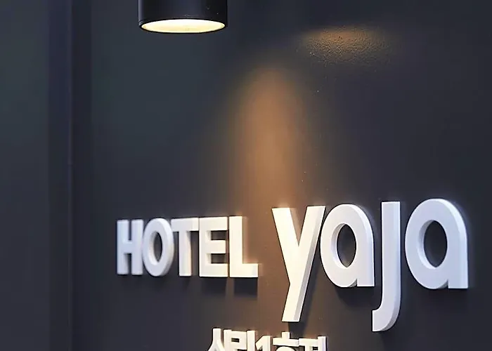 호텔 Sinllim Yaja Sillim Branch 서울특별시